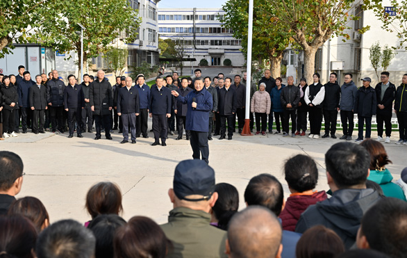 习近平在北京河北指导灾后恢复重建工作